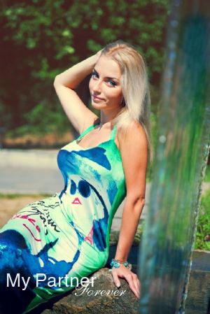 http://www.dejting-singel-ryska-kvinnor.com/images/dating-site-to-find-a-beautiful-russian-bride.jpg